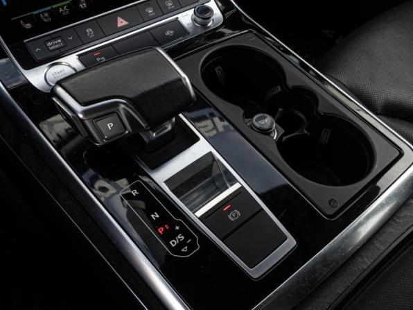 Audi Q7 II (4M) Рестайлинг с пробегом 2019 года, цена 5 200 000 рублей, 82634 км, внедорожник, Автокод Объявления