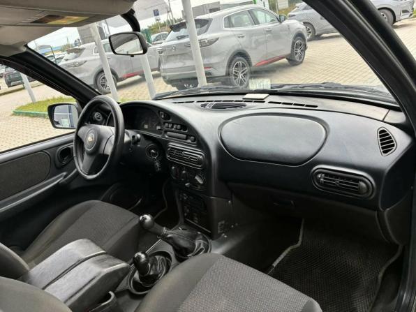 Chevrolet Niva I Рестайлинг с пробегом 2016 года, цена 580 000 рублей, 108000 км, внедорожник, Автокод Объявления