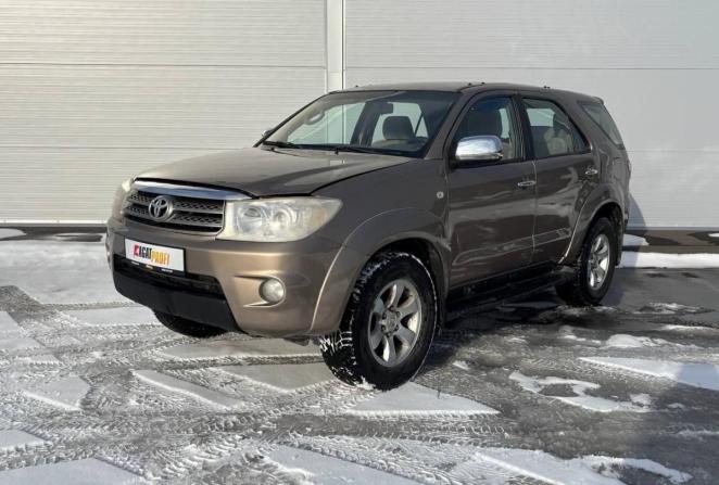 Toyota Fortuner I Рестайлинг с пробегом 2009 года, цена 1 720 000 рублей, 193505 км, внедорожник, Автокод Объявления