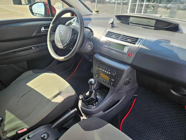 Citroen C4 I Рестайлинг с пробегом 2010 года, цена 247 000 рублей, 232000 км, хэтчбек, Автокод Объявления