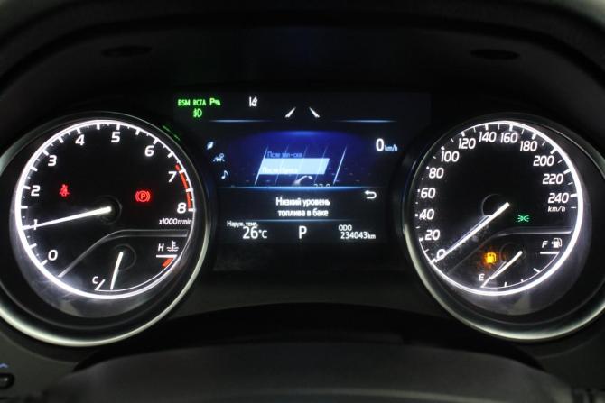 Toyota Camry VIII (XV70) с пробегом 2019 года, цена 2 468 000 рублей, 234000 км, седан, Автокод Объявления