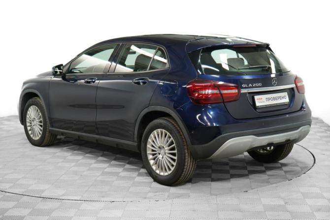 Mercedes-Benz GLA I (X156) Рестайлинг с пробегом 2018 года, цена 1 600 000 рублей, 178898 км, внедорожник, Автокод Объявления