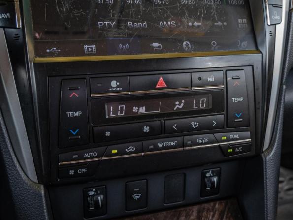Toyota Camry VII (XV50) Рестайлинг с пробегом 2016 года, цена 1 795 000 рублей, 193145 км, седан, Автокод Объявления