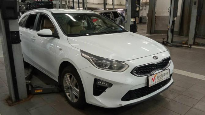 Kia Ceed III с пробегом 2020 года, цена 1 630 000 рублей, 124797 км, универсал, Автокод Объявления