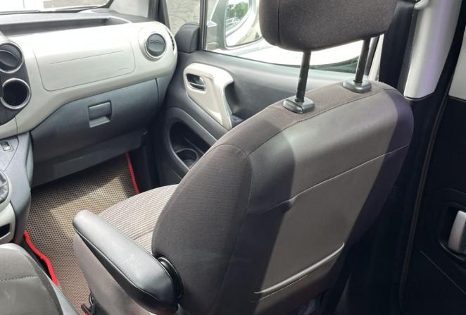 Peugeot Partner II Рестайлинг с пробегом 2012 года, цена 750 000 рублей, 235451 км, компактвэн, Автокод Объявления