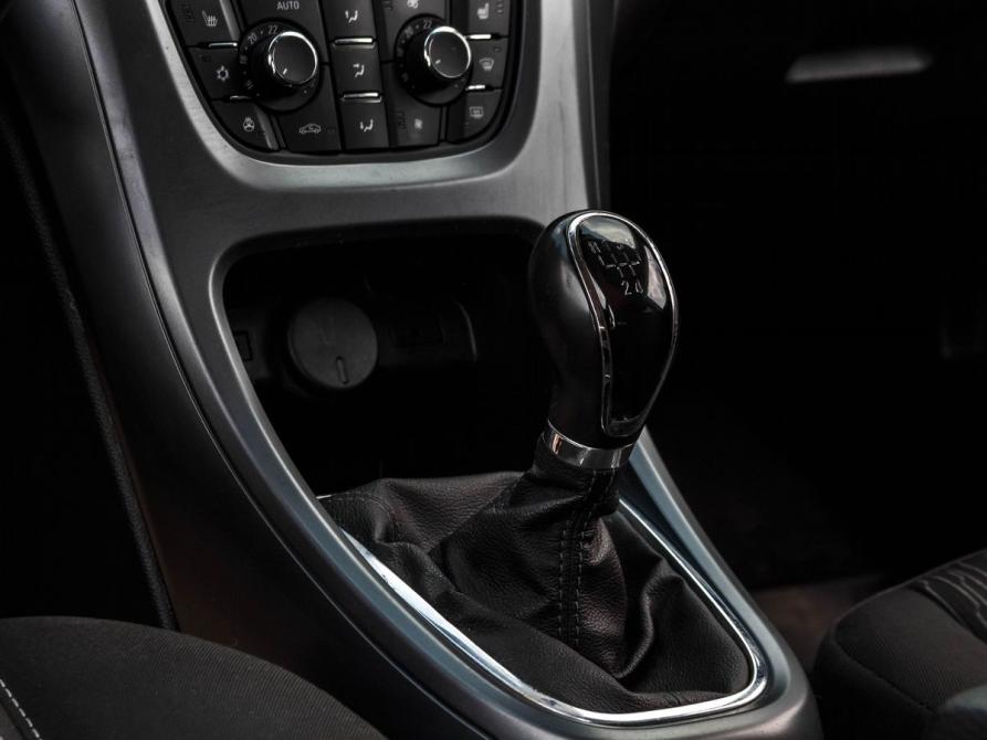 Opel Astra J Рестайлинг Уфа  - изображение 11