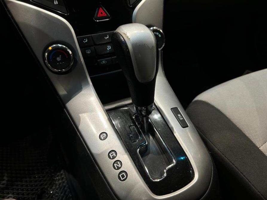 Chevrolet Cruze I Санкт-Петербург  - изображение 19