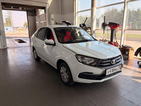 Lada (ВАЗ) Granta I Рестайлинг с пробегом 2023 года, цена 827 000 рублей, 48096 км, лифтбек, Автокод Объявления