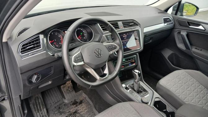 Volkswagen Tiguan II Рестайлинг с пробегом 2021 года, цена 3 340 000 рублей, 45825 км, внедорожник, Автокод Объявления