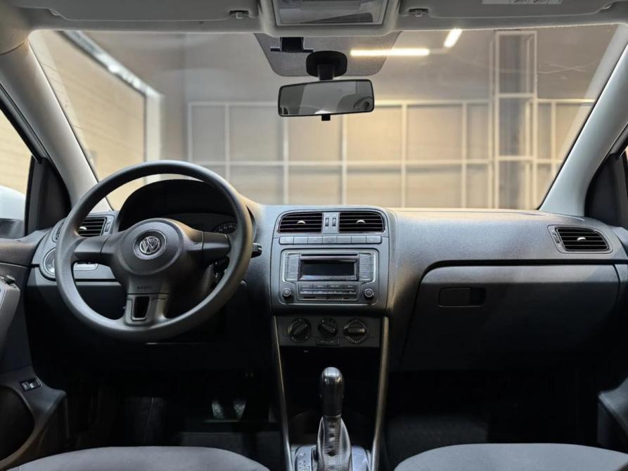 Volkswagen Polo V Рестайлинг Красноярск  - изображение 10