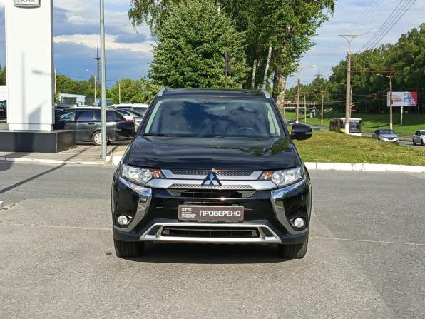 Mitsubishi Outlander III Рестайлинг 2 с пробегом 2018 года, цена 2 100 000 рублей, 95746 км, внедорожник, Автокод Объявления