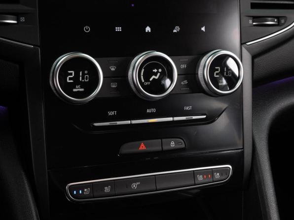 Renault Samsung SM6 I Рестайлинг с пробегом 2022 года, цена 2 199 000 рублей, 45602 км, седан, Автокод Объявления