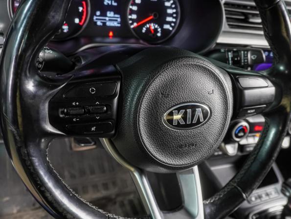 Kia Rio IV с пробегом 2017 года, цена 1 464 000 рублей, 155626 км, седан, Автокод Объявления