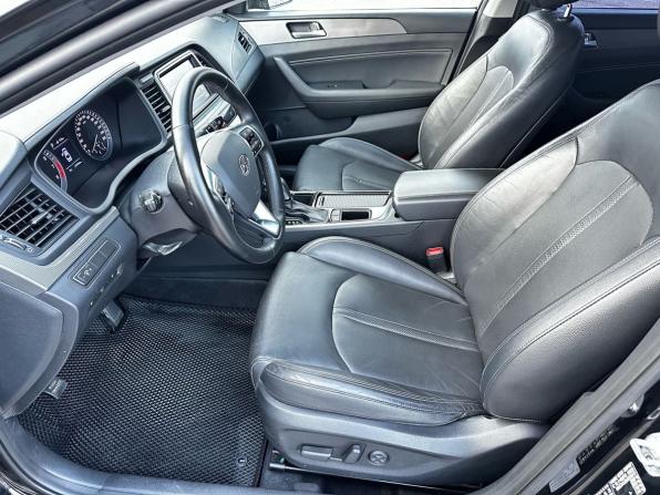 Hyundai Sonata VII (LF) Рестайлинг с пробегом 2019 года, цена 1 880 000 рублей, 143760 км, седан, Автокод Объявления