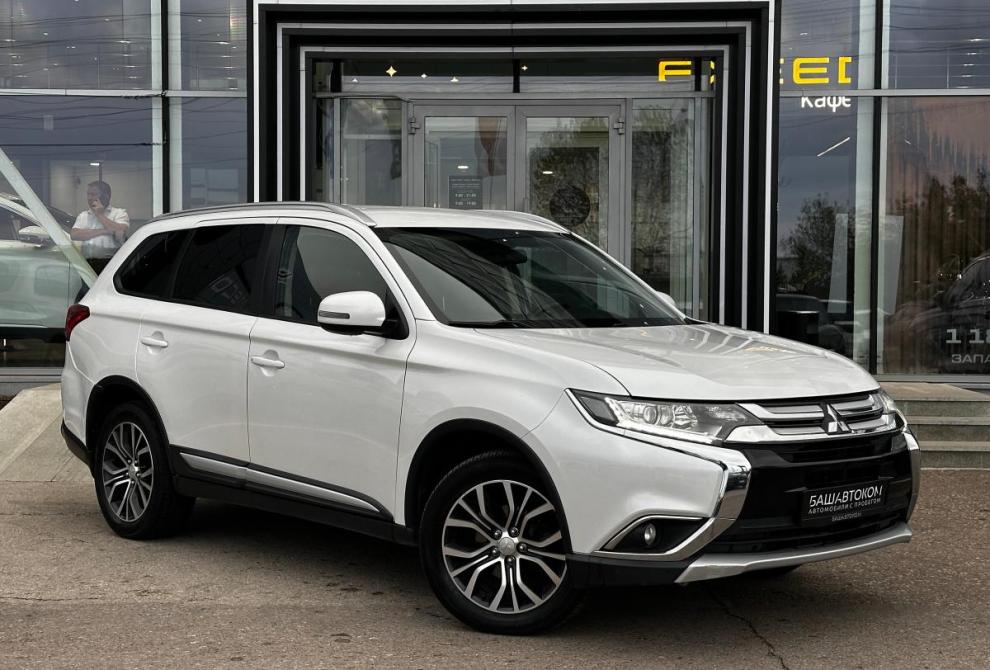 Mitsubishi Outlander III Рестайлинг 2 Уфа  - изображение 3