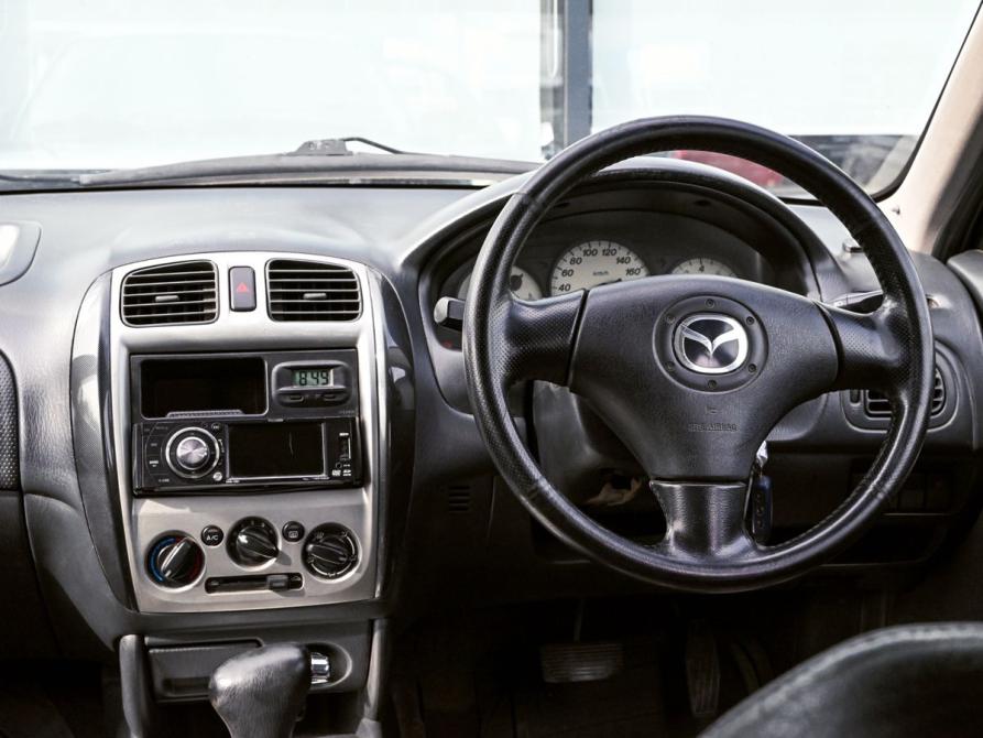 Mazda 323 VI (BJ) Рестайлинг Екатеринбург  - изображение 18