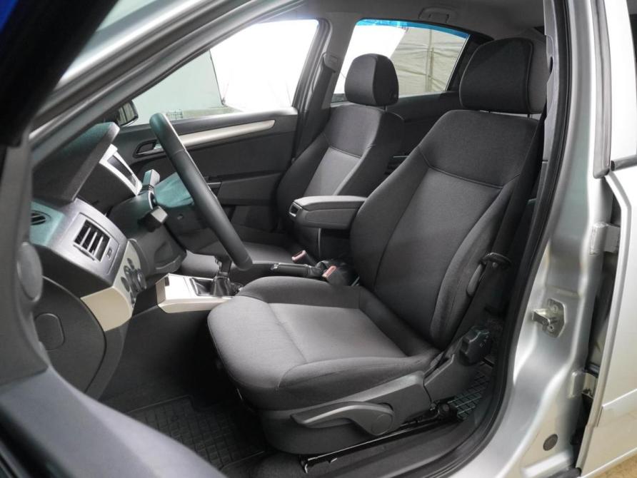 Opel Astra H Рестайлинг Воронеж  - изображение 10