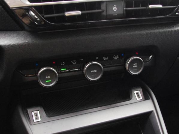 Citroen C4 III с пробегом 2021 года, цена 1 790 000 рублей, 85037 км, хэтчбек, Автокод Объявления