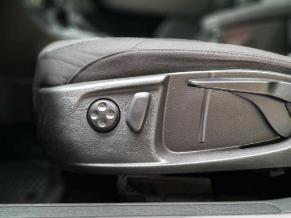 Volkswagen Passat B7 с пробегом 2012 года, цена 1 099 500 рублей, 212000 км, седан, Автокод Объявления