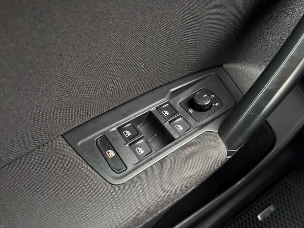 Volkswagen Tiguan II с пробегом 2018 года, цена 1 875 000 рублей, 146000 км, внедорожник, Автокод Объявления