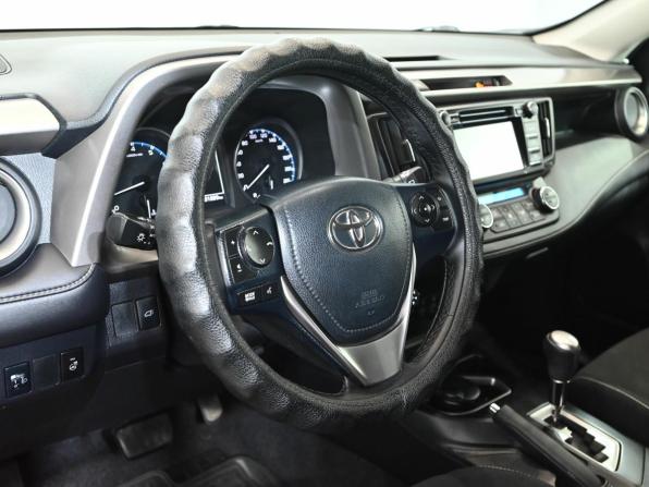 Toyota RAV4 IV (XA40) Рестайлинг с пробегом 2016 года, цена 2 340 000 рублей, 101888 км, внедорожник, Автокод Объявления