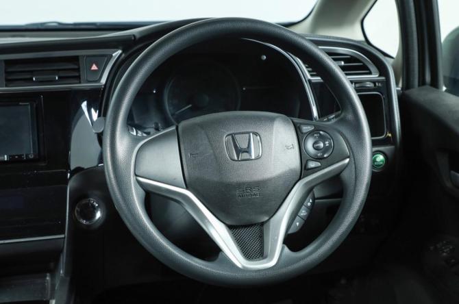 Honda Shuttle II Рестайлинг с пробегом 2019 года, цена 1 469 000 рублей, 105000 км, универсал, Автокод Объявления