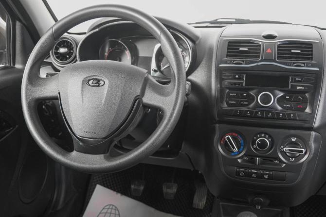 Lada (ВАЗ) Granta I Рестайлинг с пробегом 2024 года, цена 899 000 рублей, 30000 км, лифтбек, Автокод Объявления