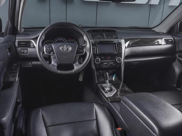 Toyota Camry VII (XV50) с пробегом 2014 года, цена 1 465 000 рублей, 219445 км, седан, Автокод Объявления