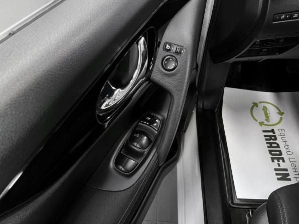 Nissan Qashqai II с пробегом 2018 года, цена 1 680 000 рублей, 111838 км, внедорожник, Автокод Объявления