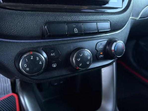 Kia Ceed II с пробегом 2012 года, цена 970 000 рублей, 212427 км, хэтчбек, Автокод Объявления