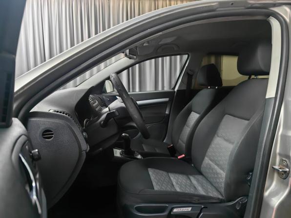 Skoda Octavia II (A5) Рестайлинг с пробегом 2011 года, цена 630 000 рублей, 210182 км, лифтбек, Автокод Объявления
