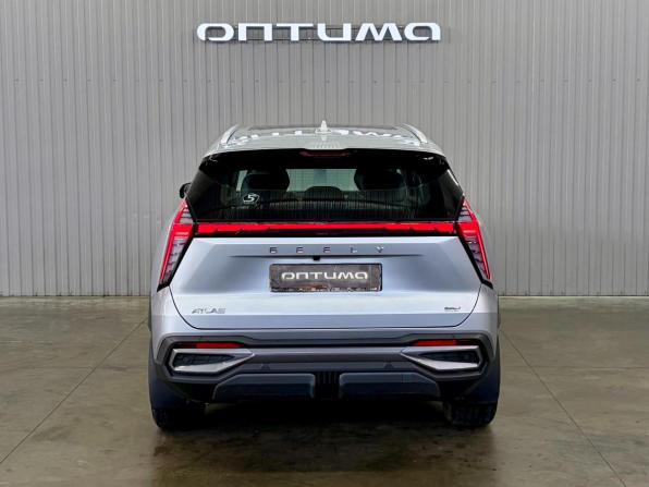 Geely Atlas II с пробегом 2024 года, цена 2 997 000 рублей, 5686 км, внедорожник, Автокод Объявления