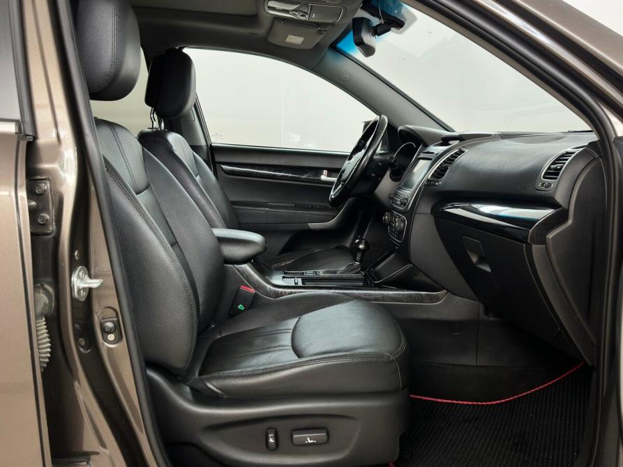 Kia Sorento II Рестайлинг Москва  - изображение 13