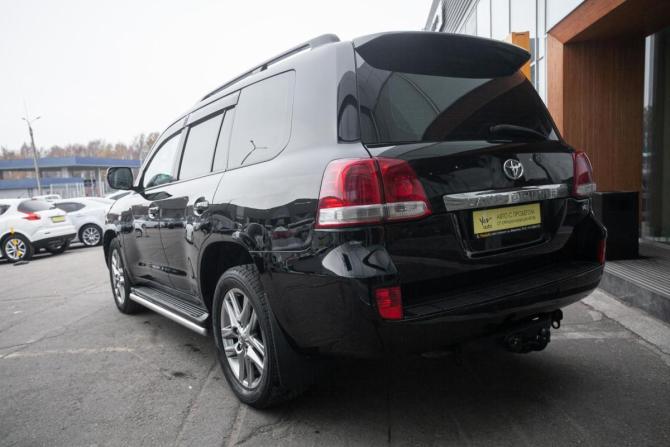 Toyota Land Cruiser 200 Series с пробегом 2009 года, цена 2 649 000 рублей, 267100 км, внедорожник, Автокод Объявления