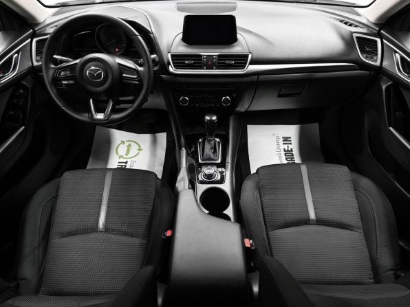 Mazda 3 III (BM) Рестайлинг с пробегом 2018 года, цена 1 845 000 рублей, 72800 км, седан, Автокод Объявления