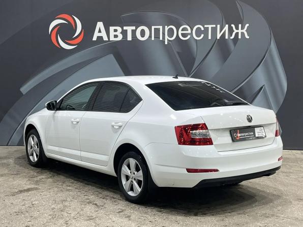 Skoda Octavia III (A7) с пробегом 2016 года, цена 1 485 000 рублей, 113487 км, лифтбек, Автокод Объявления