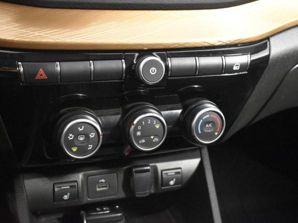 Lada (ВАЗ) Vesta I Рестайлинг (NG) с пробегом 2024 года, цена 1 345 200 рублей, 43649 км, универсал, Автокод Объявления