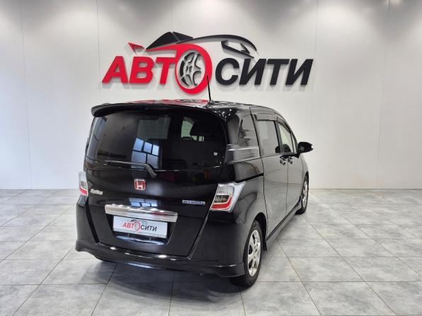 Honda Freed I Рестайлинг с пробегом 2012 года, цена 960 000 рублей, 196761 км, компактвэн, Автокод Объявления