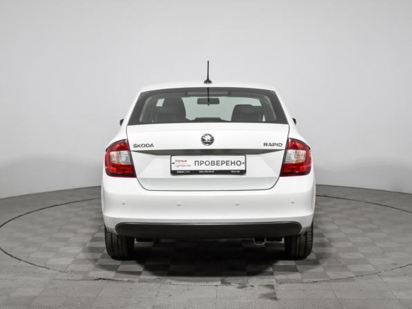 Skoda Rapid I Рестайлинг с пробегом 2018 года, цена 1 077 960 рублей, 74877 км, лифтбек, Автокод Объявления