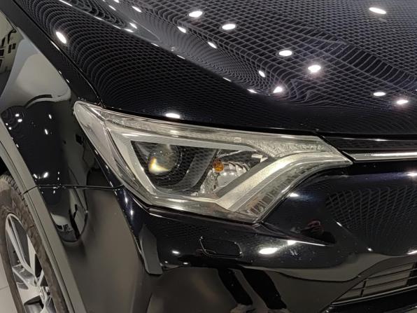 Toyota RAV4 IV (XA40) Рестайлинг с пробегом 2017 года, цена 2 680 000 рублей, 52519 км, внедорожник, Автокод Объявления