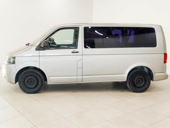 Volkswagen Caravelle T5 Рестайлинг с пробегом 2011 года, цена 1 350 000 рублей, 442781 км, минивэн, Автокод Объявления