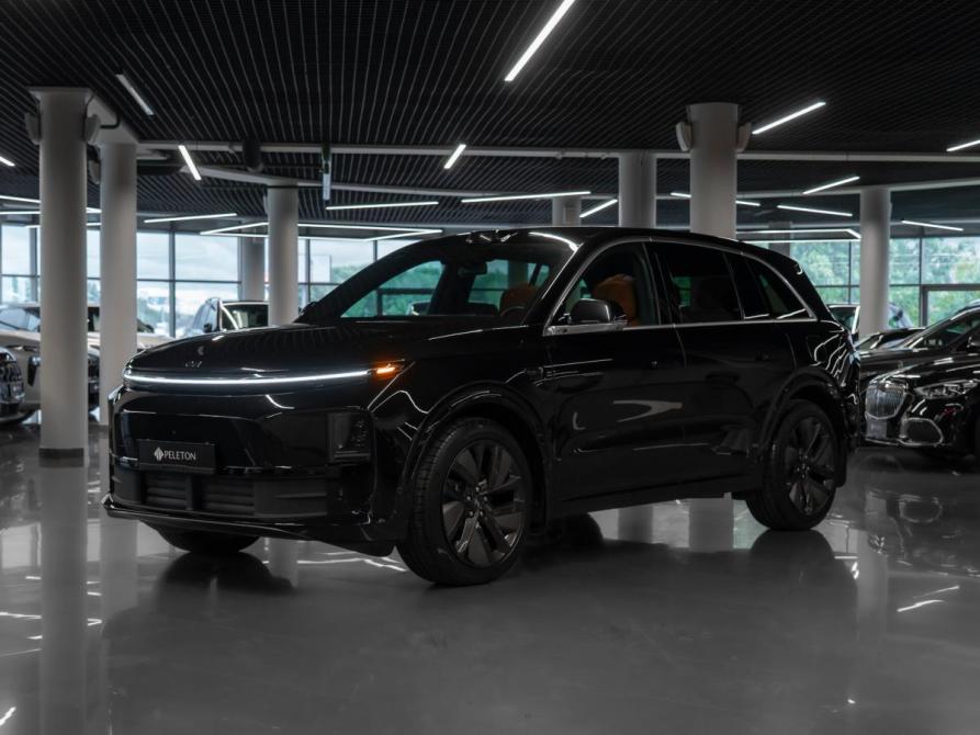 Li Auto (Lixiang) L6 Москва  - изображение 1