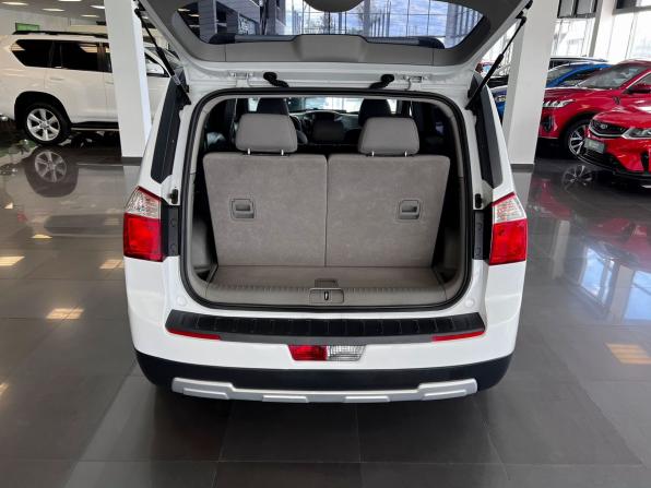 Chevrolet Orlando I с пробегом 2013 года, цена 1 195 000 рублей, 157177 км, компактвэн, Автокод Объявления