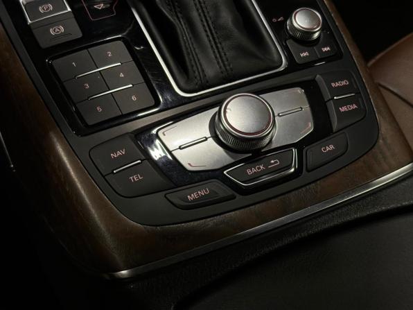 Audi A6 IV (C7) Рестайлинг с пробегом 2015 года, цена 2 270 000 рублей, 192691 км, седан, Автокод Объявления