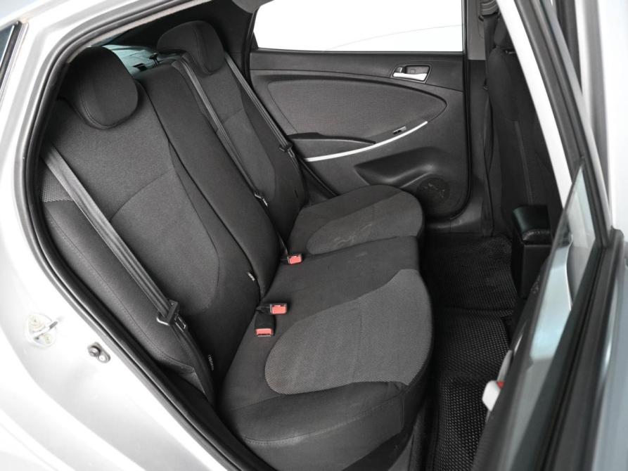 Hyundai Solaris I Ростов-на-Дону  - изображение 7