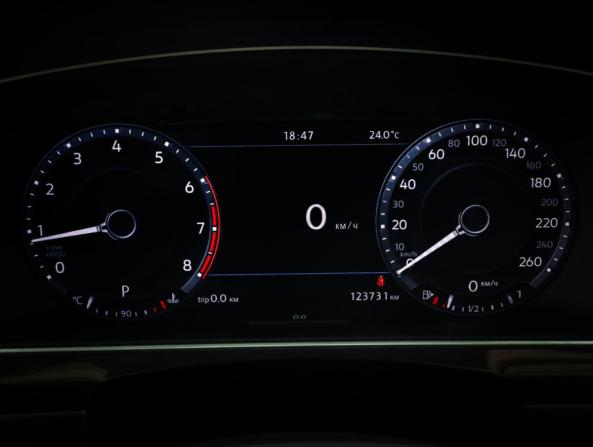 Volkswagen Tiguan II с пробегом 2017 года, цена 2 450 000 рублей, 123730 км, внедорожник, Автокод Объявления