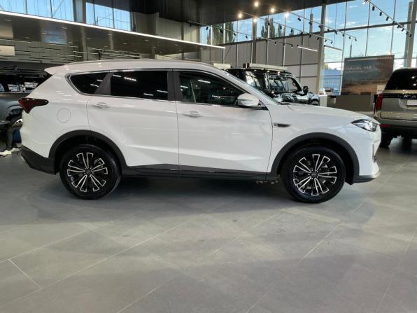 JETOUR X70+ I Рестайлинг с пробегом 2024 года, цена 2 327 700 рублей, 29220 км, внедорожник, Автокод Объявления