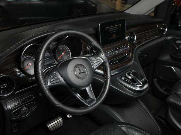 Mercedes-Benz V-Класс III (W447) Рестайлинг с пробегом 2019 года, цена 8 812 660 рублей, 147708 км, минивэн, Автокод Объявления