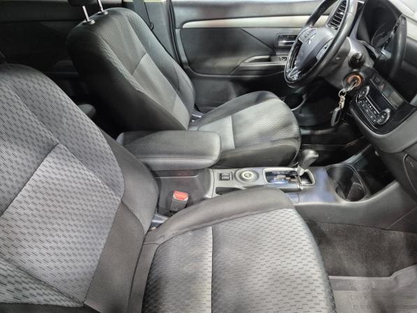 Mitsubishi Outlander III Рестайлинг 2 с пробегом 2015 года, цена 1 519 000 рублей, 246960 км, внедорожник, Автокод Объявления
