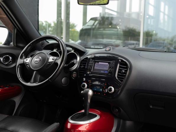Nissan Juke I с пробегом 2012 года, цена 880 000 рублей, 212909 км, внедорожник, Автокод Объявления